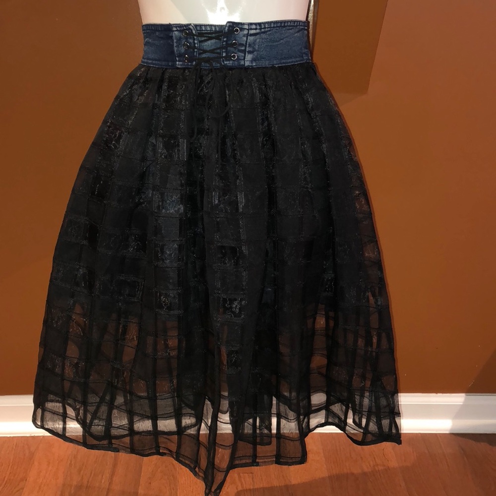 Zio Skirt